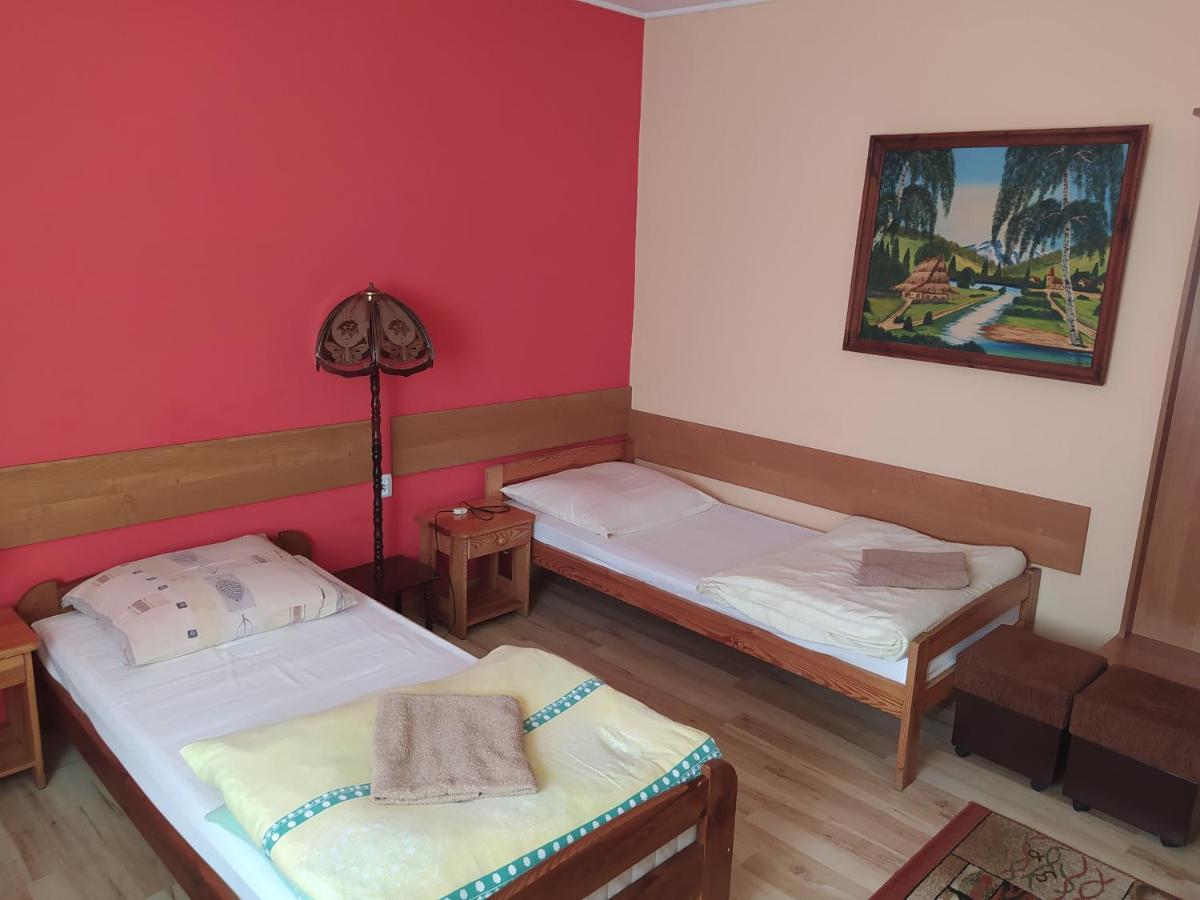 Zajazd Jawa Cieszanow Ngoại thất bức ảnh